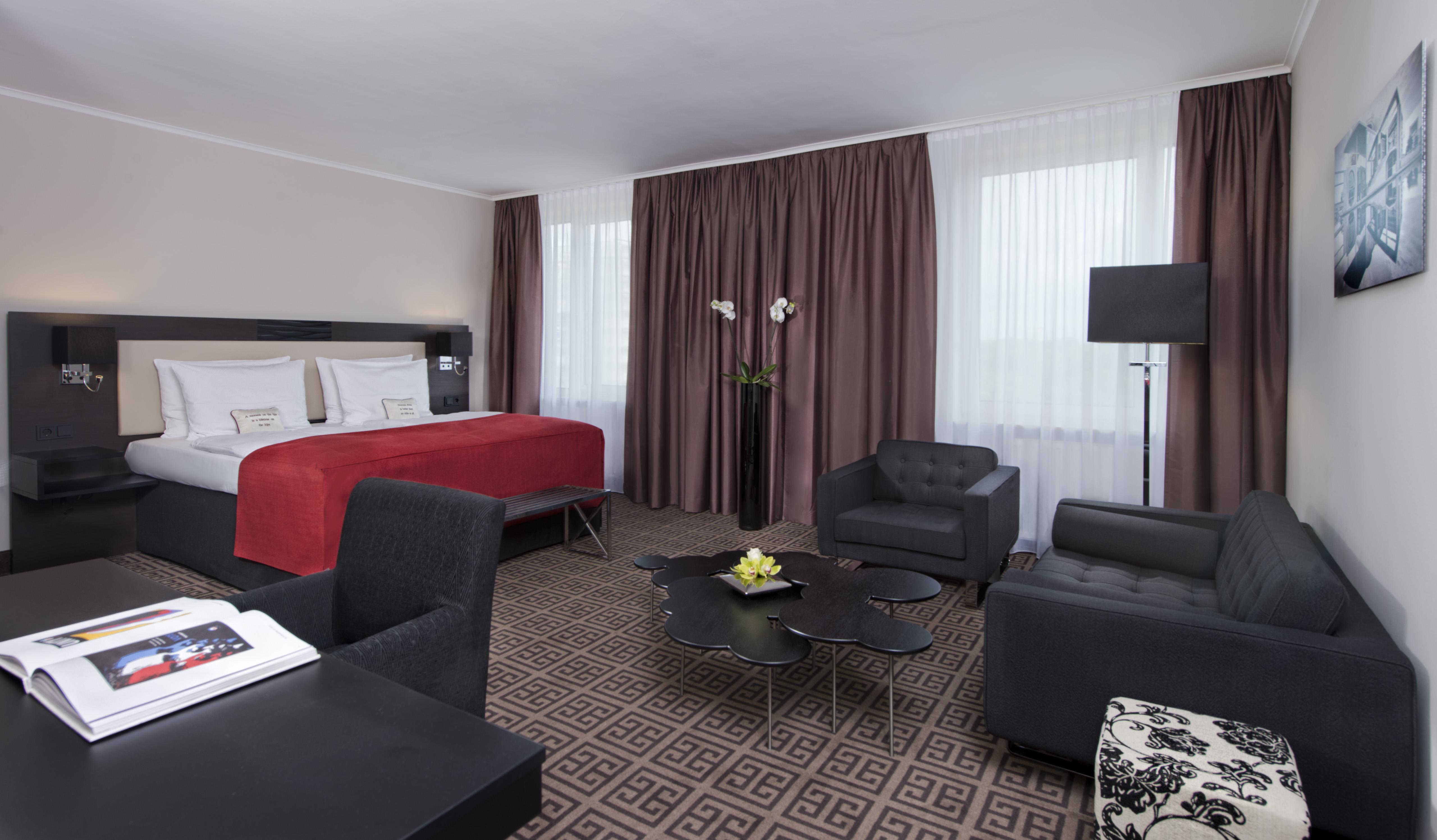 Hotel Palace Berlin Ruang foto Suite